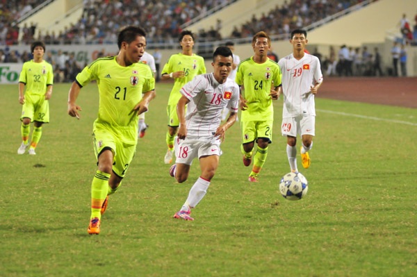 U19 Việt Nam: Đẹp mắt nhưng chưa hiệu quả - 1 U19 Việt Nam vẫn thiếu một tiền vệ đánh chặn