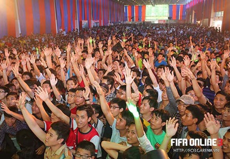 FIFA Online 4 Việt Nam  QUÀ TRI ÂN 100 TOP VIP NHÂN DỊP SINH NHẬT 5 TUỔI  CỦA FIFA ONLINE 4