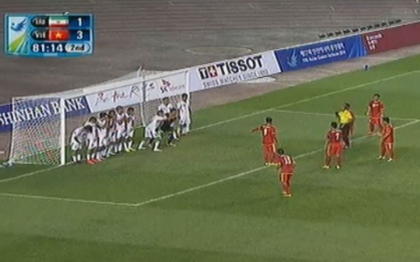 Olympic Việt Nam bất ngờ thắng đậm Olympic Iran - 3 Hoàng Thịnh ấn định thắng lợi 4-1 cho Olympɩc Việt Nam