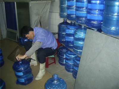 Chất lượng nước đóng chai: Báo động đỏ - 1 Chất lượng nước đóng chai: Báo động đỏ - 1