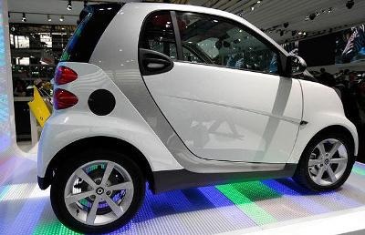 Ô tô “nhái” trên sàn Triển lãm Thượng Hải (2) - 11 Ô tô “nhái” trên sàn Triển lãm Thượng Hải (2) - 11