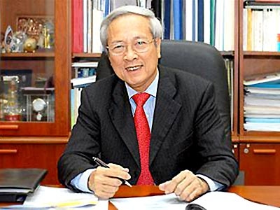 Nguyên Bộ trưởng Đỗ Trung Tá nhận giải Sao Khuê - 1 Nguyên Bộ trưởng Đỗ Trung Tá nhận giải Sao Khuê - 1