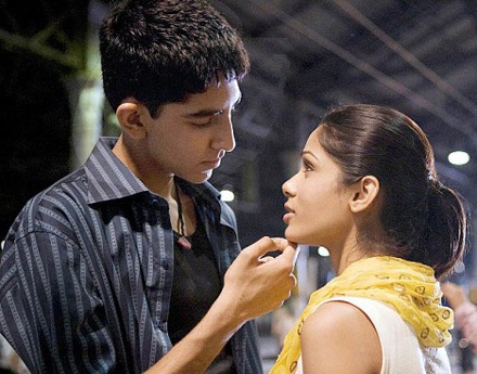 Cặp sao phim Triệu phú ổ chuột "tình tứ" bên nhau - 1 Cặp sao phim Triệu phú ổ chuột "tình tứ" bên nhau - 1