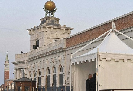 Nhiều sao đến dự đám cưới Salma Hayek - 1 Nhiều sao đến dự đám cưới Salma Hayek - 1