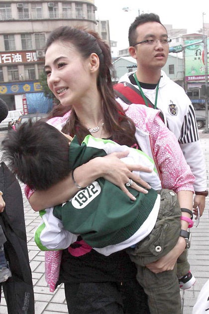 “Quý tử” nhà Trương Bá Chi được “săn đón” tại Đài Loan - 14