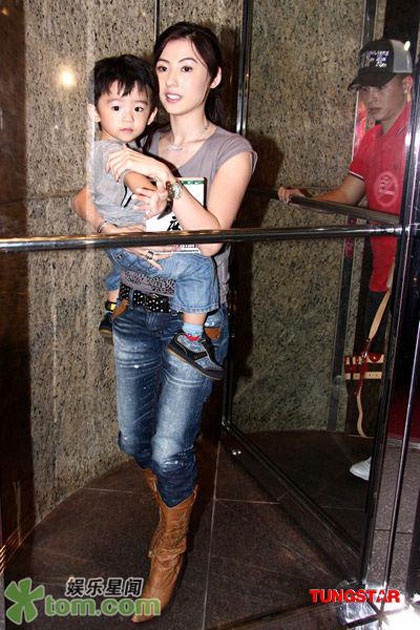 “Quý tử” nhà Trương Bá Chi được “săn đón” tại Đài Loan - 2