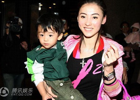 “Quý tử” nhà Trương Bá Chi được “săn đón” tại Đài Loan - 13