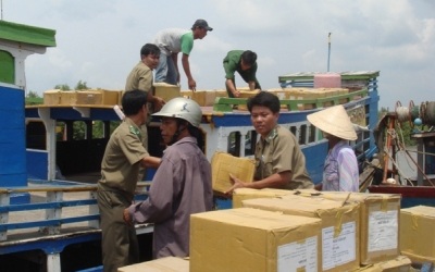 Ở nơi sách là xa xỉ phẩm  - 3