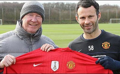 Ryan Giggs - Cầu thủ xuất sắc nhất năm của PFA - 3 Ryan Giggs - Cầu thủ xuất sắc nhất năm của PFA - 3