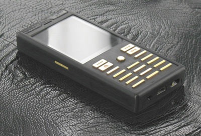 Gặp chiếc điện thoại xa hoa mạ vàng Belleperre Nero Gold - 2 Gặp chiếc điện thoại xa hoa mạ vàng Belleperre Nero Gold - 2