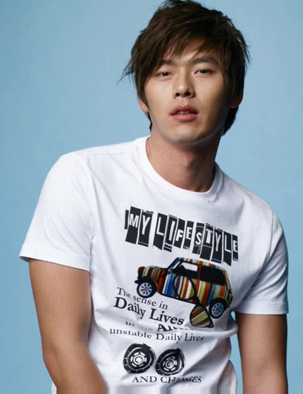 Khỏe khoắn đón hè cùng “tiểu hổ” Huyn Bin - 12