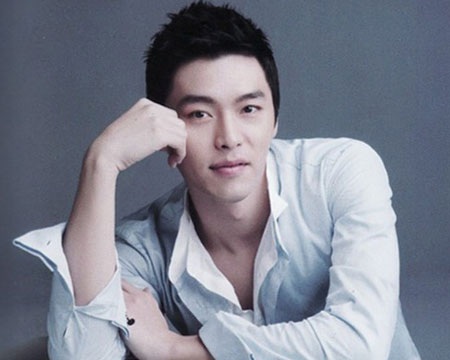 Khỏe khoắn đón hè cùng “tiểu hổ” Huyn Bin - 4