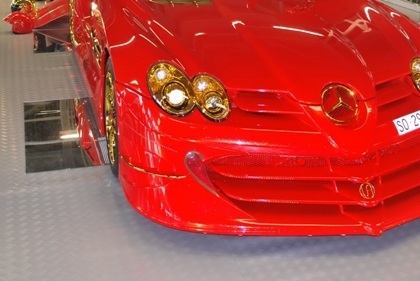 SLR McLaren đỏ mạ vàng - “Ác mộng” của Mercedes - 1 SLR McLaren đỏ mạ vàng - “Ác mộng” của Mercedes - 1