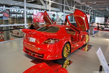 SLR McLaren đỏ mạ vàng - “Ác mộng” của Mercedes - 3 SLR McLaren đỏ mạ vàng - “Ác mộng” của Mercedes - 3