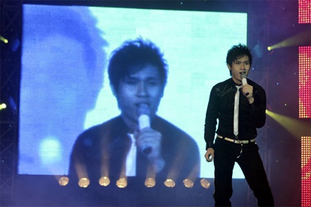 Phương Vy Idol bốc lửa trong “Đêm ngân hà” - 4 Phương Vy Idol bốc lửa trong “Đêm ngân hà” - 4