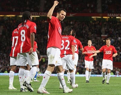 MU - Arsenal: Thế đôi công - 3 MU - Arsenal: Thế đôi công - 3