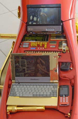 SLR McLaren đỏ mạ vàng - “Ác mộng” của Mercedes - 15 SLR McLaren đỏ mạ vàng - “Ác mộng” của Mercedes - 15