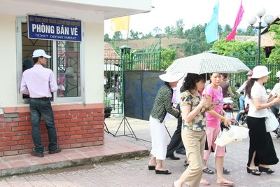 “Đại bản doanh” Điện Biên Phủ hút khách du lịch - 5 “Đại bản doanh” Điện Biên Phủ hút khách du lịch - 5
