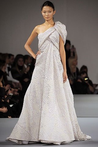 Bst Xuân Hè Cao Cấp Của Elie Saab | Báo Dân Trí
