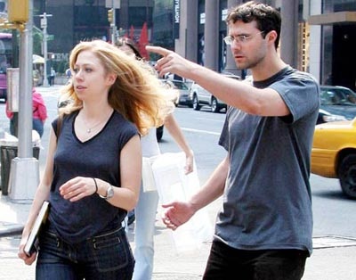 Tiểu thư nhà Clinton làm đám cưới trên đảo? - 1