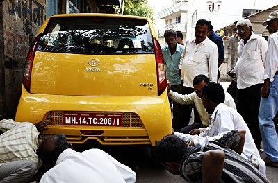 Lý do người Ấn Độ “cuồng si” Tata Nano - 6 Lý do người Ấn Độ “cuồng si” Tata Nano - 6