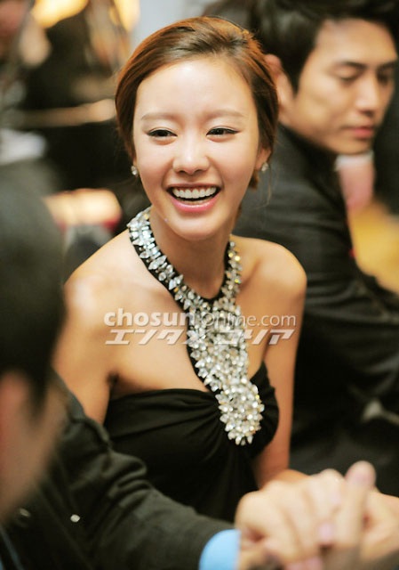 Ngất ngây với hình ảnh mới của Kim Ah Joong - 16 Ngất ngây với hình ảnh mới của Kim Ah Joong - 16