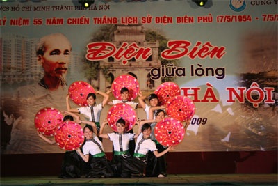 Tuổi trẻ Thủ đô hướng về Điện Biên lịch sử - 4