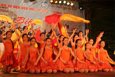 Tuổi trẻ Thủ đô hướng về Điện Biên lịch sử - 7