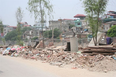 Một con đường nhiều “bẫy” - 7 Một con đường nhiều “bẫy” - 7