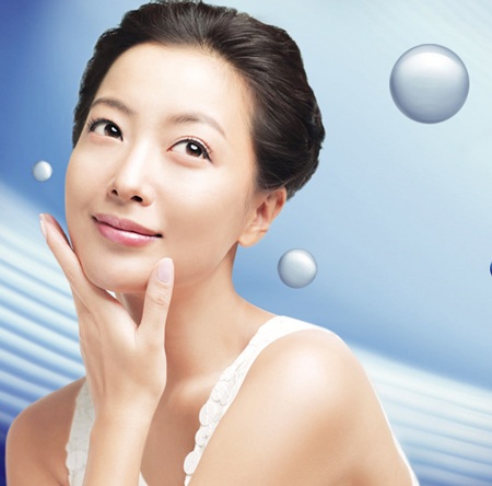 Những hình ảnh “độc” về Kim Hee Sun - 16