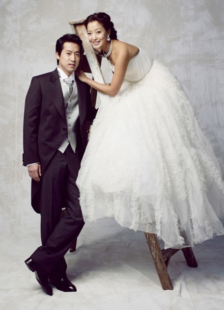 Những hình ảnh “độc” về Kim Hee Sun - 18