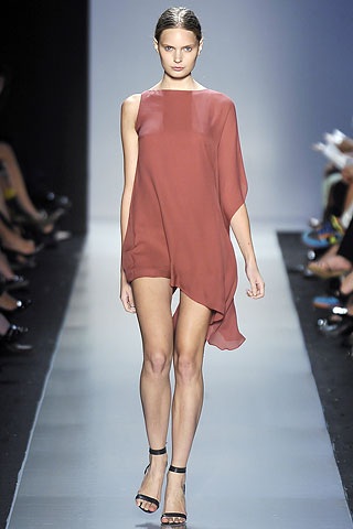 BST xuân hè 2009 của Max Azria - 3 BST xuân hè 2009 của Max Azria - 3