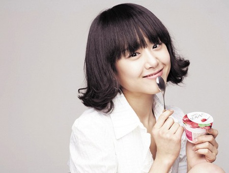 Xuân - Hè 2009: Sao Hàn “chuộng” tóc ngắn - 3