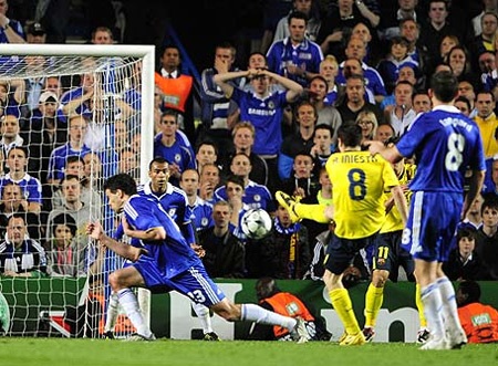 Guus Hiddink - Kẻ chiến bại vĩ đại - 1