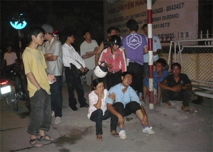 Nỗi đau ngoài cổng ga Giáp Bát - 2