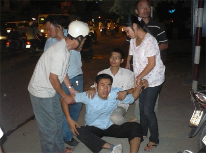 Nỗi đau ngoài cổng ga Giáp Bát - 6