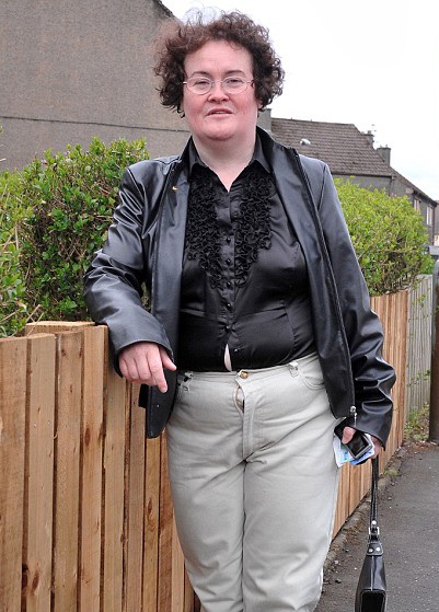 Giám khảo cuộc thi “Britain's Got Talent” xin lỗi Susan Boyle - 2 Giám khảo cuộc thi “Britain's Got Talent” xin lỗi Susan Boyle - 2
