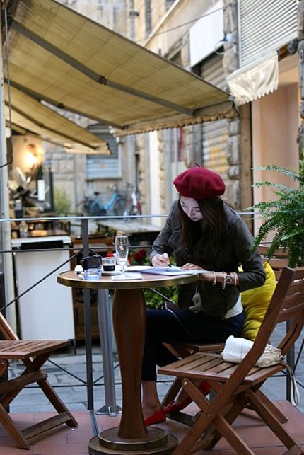 Chùm ảnh: Han Ji Hye “tung hoành” tại Ý - 3