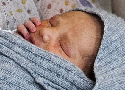 Chùm ảnh: "Tiểu hoàng tử" Đan Mạch lần đầu ra mắt công chúng - 5 Chùm ảnh: "Tiểu hoàng tử" Đan Mạch lần đầu ra mắt công chúng - 5