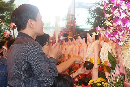 Lễ Phật đản - Đại lễ hòa bình, chúng sinh an lạc - 2 Lễ Phật đản - Đại lễ hòa bình, chúng sinh an lạc - 2
