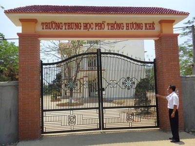 Trưởng hội phụ huynh ép thầu, ăn chặn hàng chục triệu đồng - 1