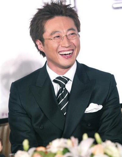 Nam diễn viên Park Shin Yang thắng kiện - 1