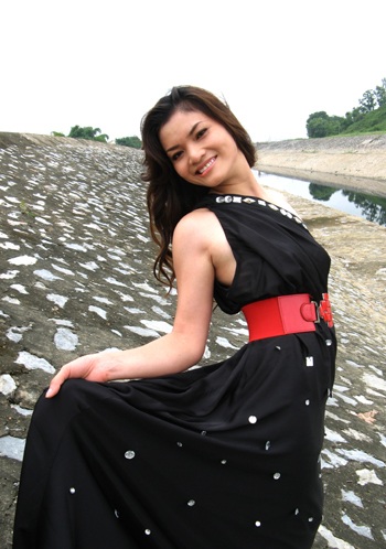 Ca sĩ Phương Thảo: “Chồng tôi ít thể hiện bằng lời nói” - 2 Ca sĩ Phương Thảo: “Chồng tôi ít thể hiện bằng lời nói” - 2