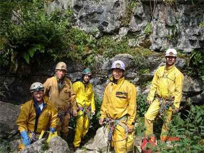 Chuyện chưa kể về đoàn thám hiểm hang động lớn nhất thế giới  - 1 Chuyện chưa kể về đoàn thám hiểm hang động lớn nhất thế giới  - 1