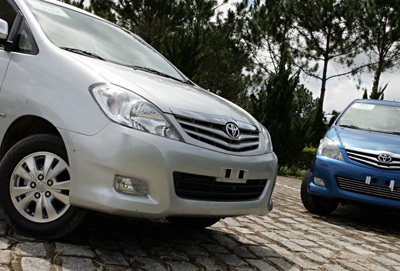 Những mẫu xe du lịch bán chạy nhất tháng 4/2009 - 5