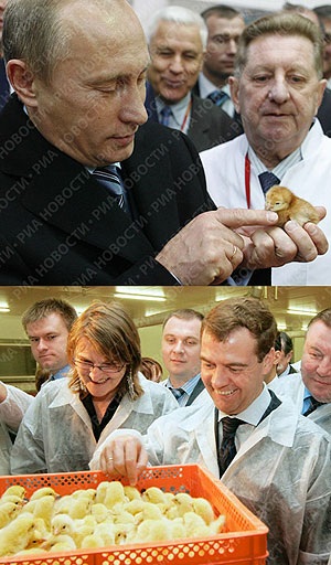 Putin - Medvedev: Những bức ảnh trùng hợp “kỳ lạ” - 13 Putin - Medvedev: Những bức ảnh trùng hợp “kỳ lạ” - 13