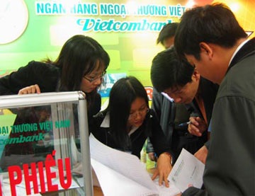 Vietcombank tăng vốn: Giả thiết và những hệ quả - 1 Vietcombank tăng vốn: Giả thiết và những hệ quả - 1