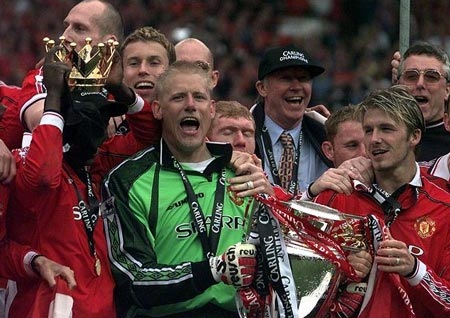 10 khoảnh khắc quyết định từng giúp MU đăng quang  - 5