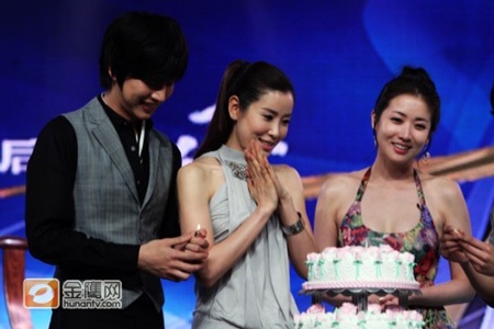 Nàng "công chúa" Lee Tae Ran làm cô dâu - 22