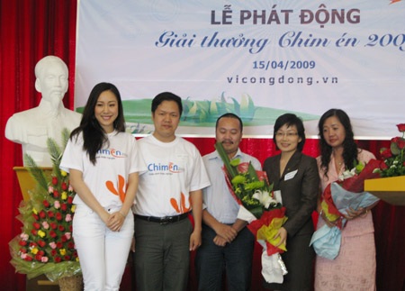 Hoa hậu Ngô Phương Lan muốn bạn trẻ cùng làm việc thiện - 1 Hoa hậu Ngô Phương Lan muốn bạn trẻ cùng làm việc thiện - 1